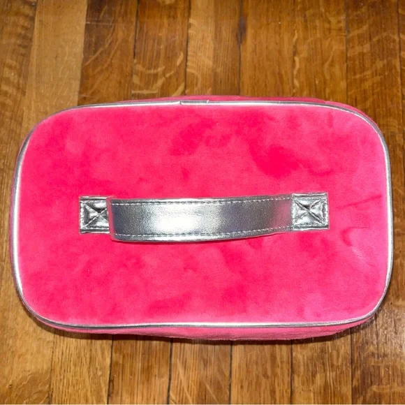 Juicy Couture Large Travel Makeup Bag - Picture 3 of 4